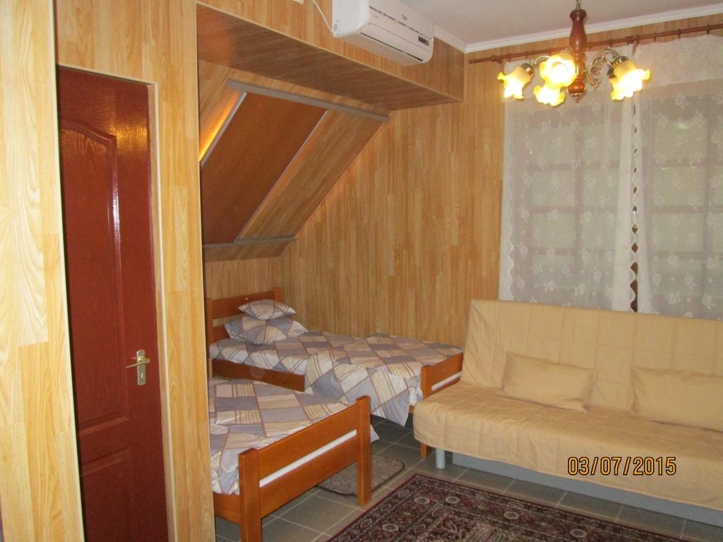 Kisherceg Szallashely Budapest Rum bild