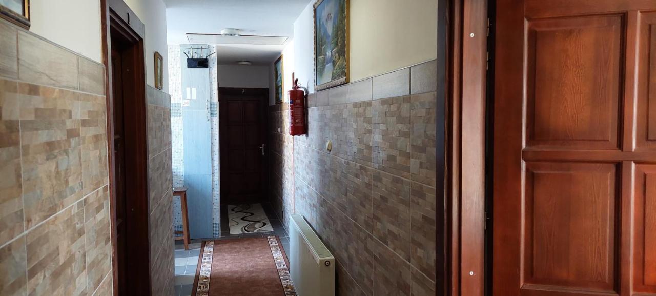 Kisherceg Szallashely Budapest Exteriör bild